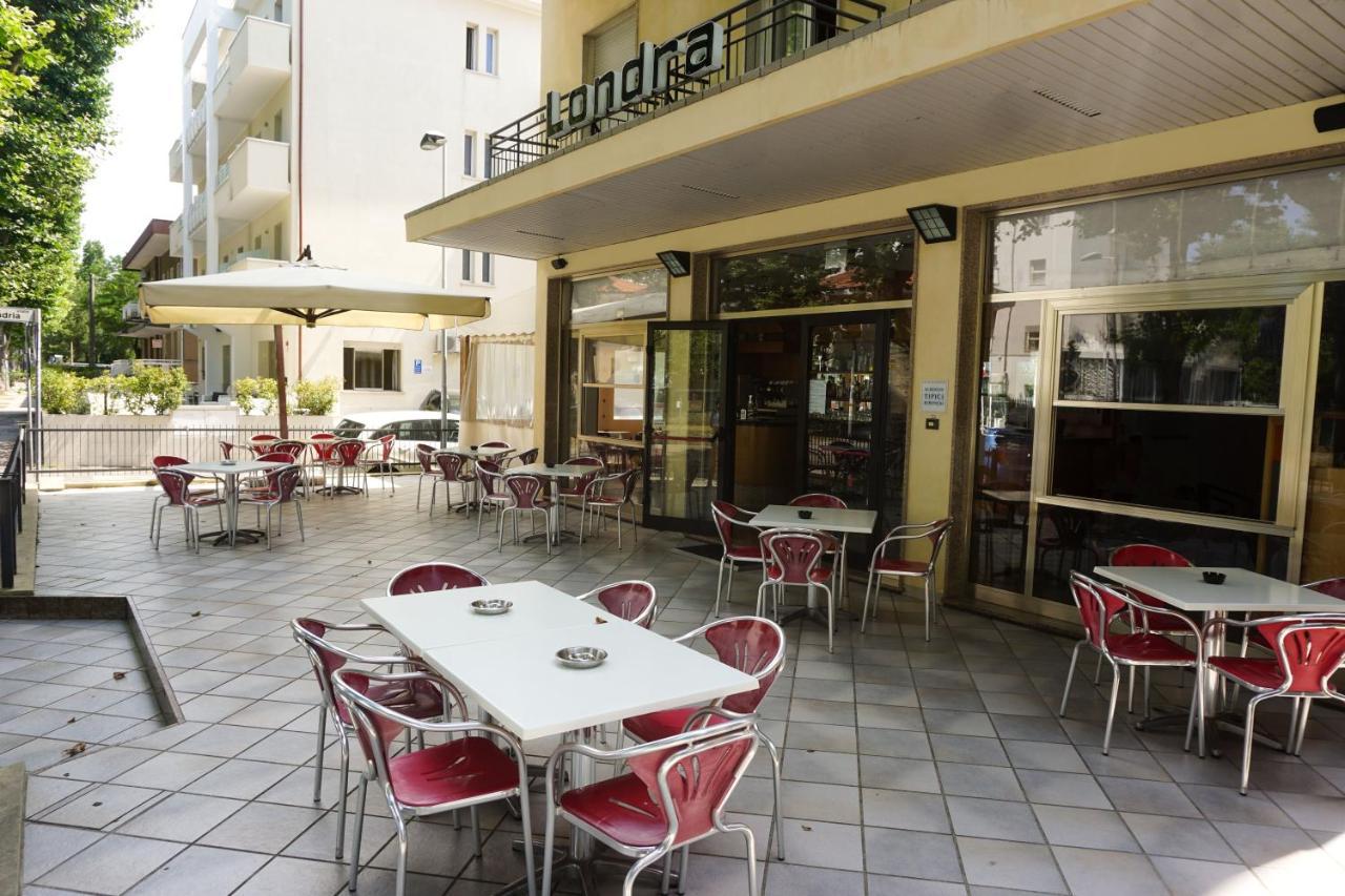 Hotel Londra Rimini Luaran gambar